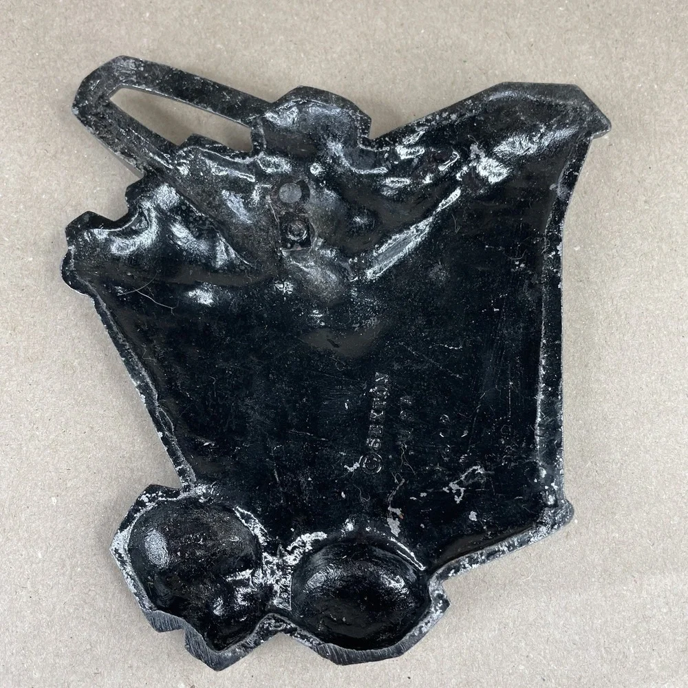 Sexton USA 502‎ Coal Bucket Black Cast Aluminum Wall Plaque